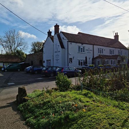 The Swan Inn Winscombe Exterior foto