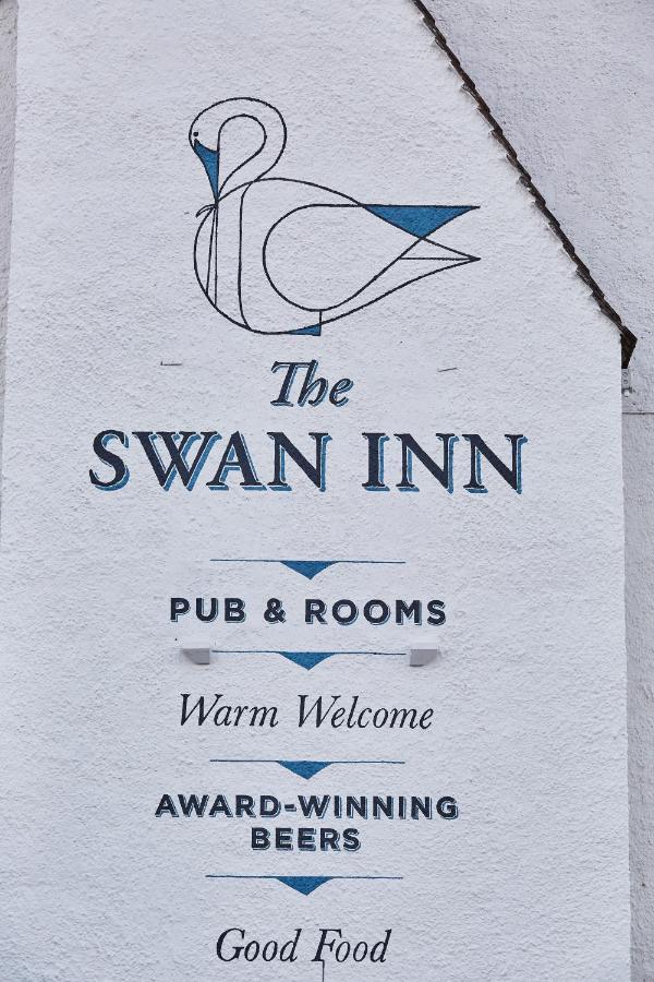 The Swan Inn Winscombe Exterior foto
